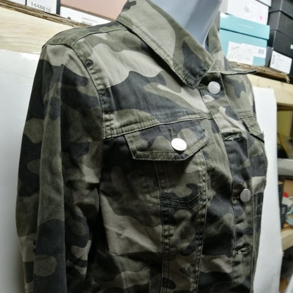 New Ladies Camoflouge Denim short jacket size Med - Picture 1 of 7